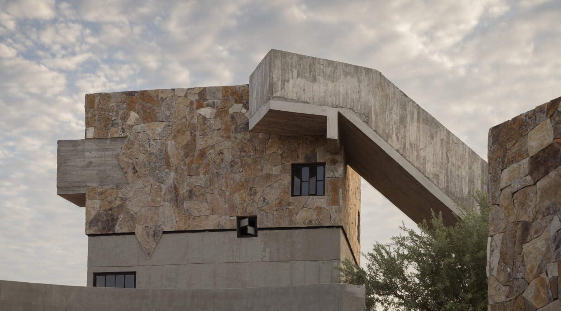 ludwig-godefroy-casa-la-paz-baja-california-designboom-01