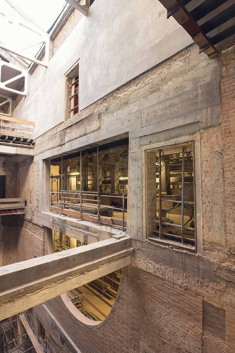 OMA-designed fondaco dei tedeschi store in venice closes its doors