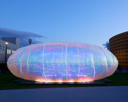 see public installations & hyperreal sculptures at osaka kansai international art festival 2025