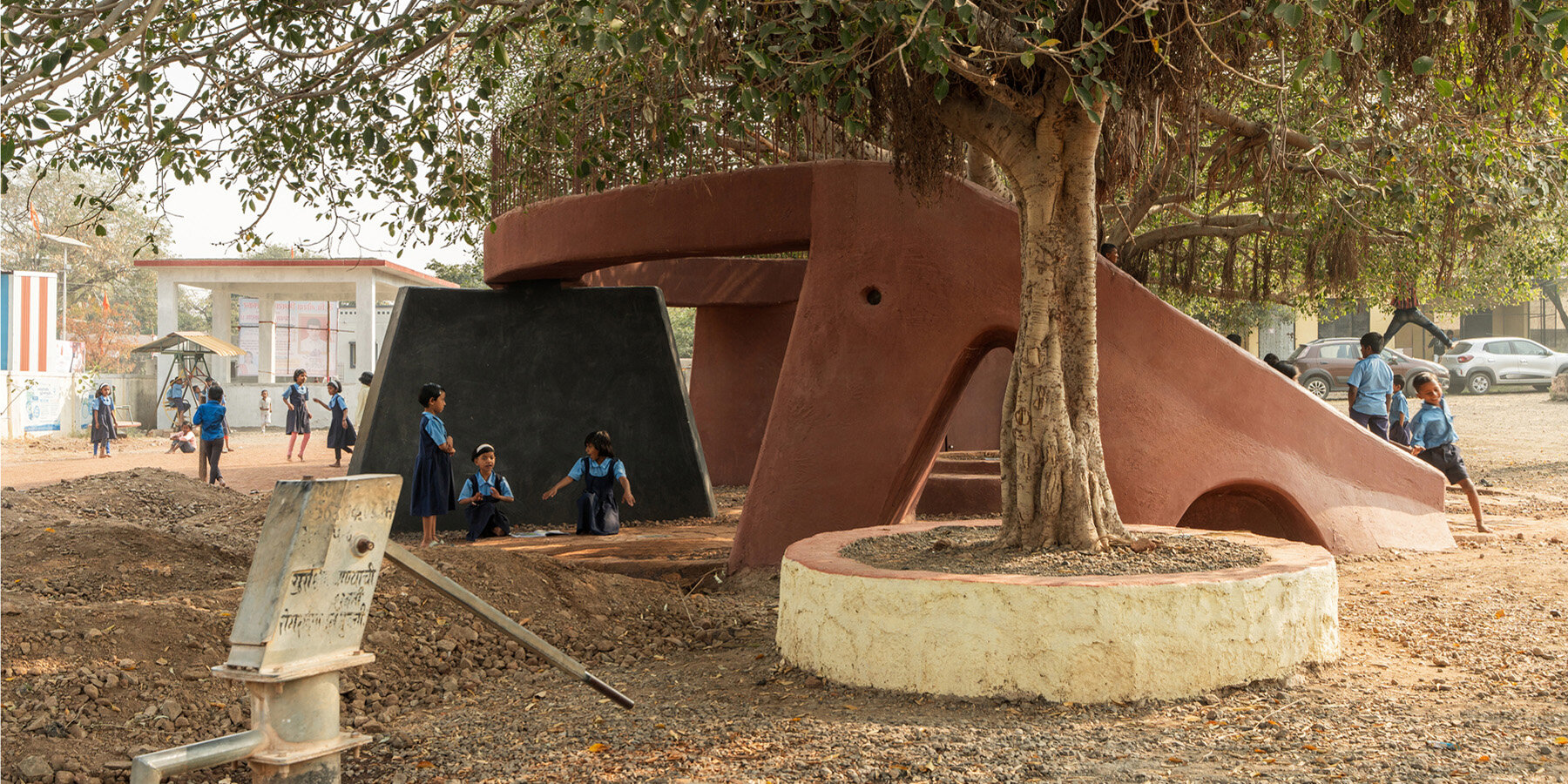 pod-for-happiness-multi-functional-community-structure-craft-narrative-hignigada-baramati-maharashtra-india-designboom-1800-3