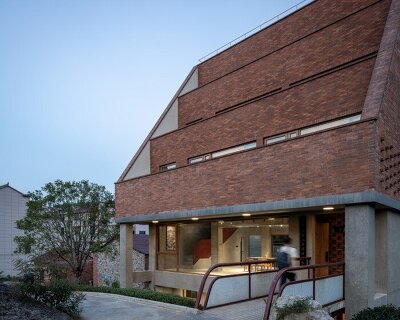 stepped brick layers of MUFU archlab's cultural space hosts festival traditions in china village