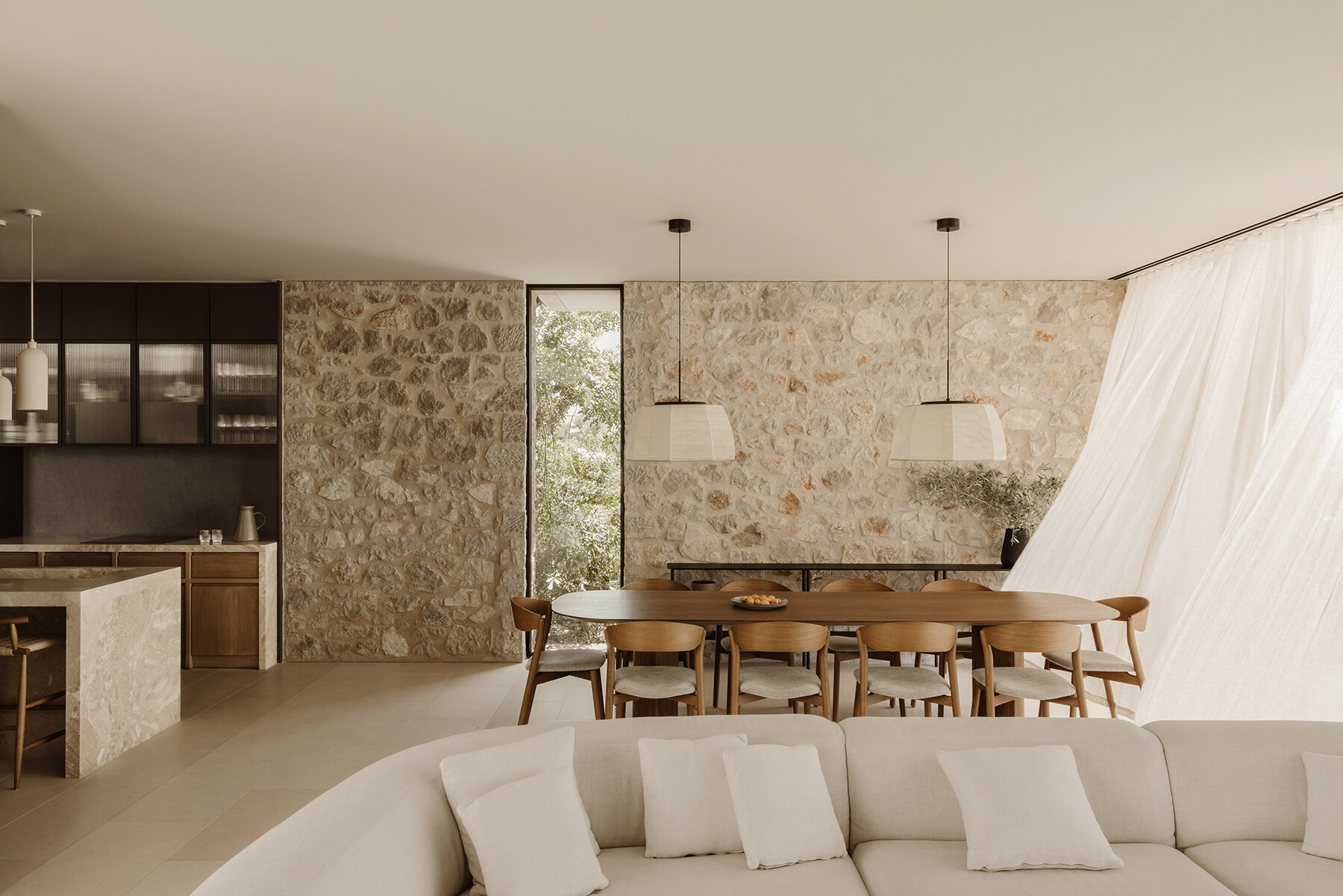 southwand-house-k-studio-messinia-greece-designboom-08a
