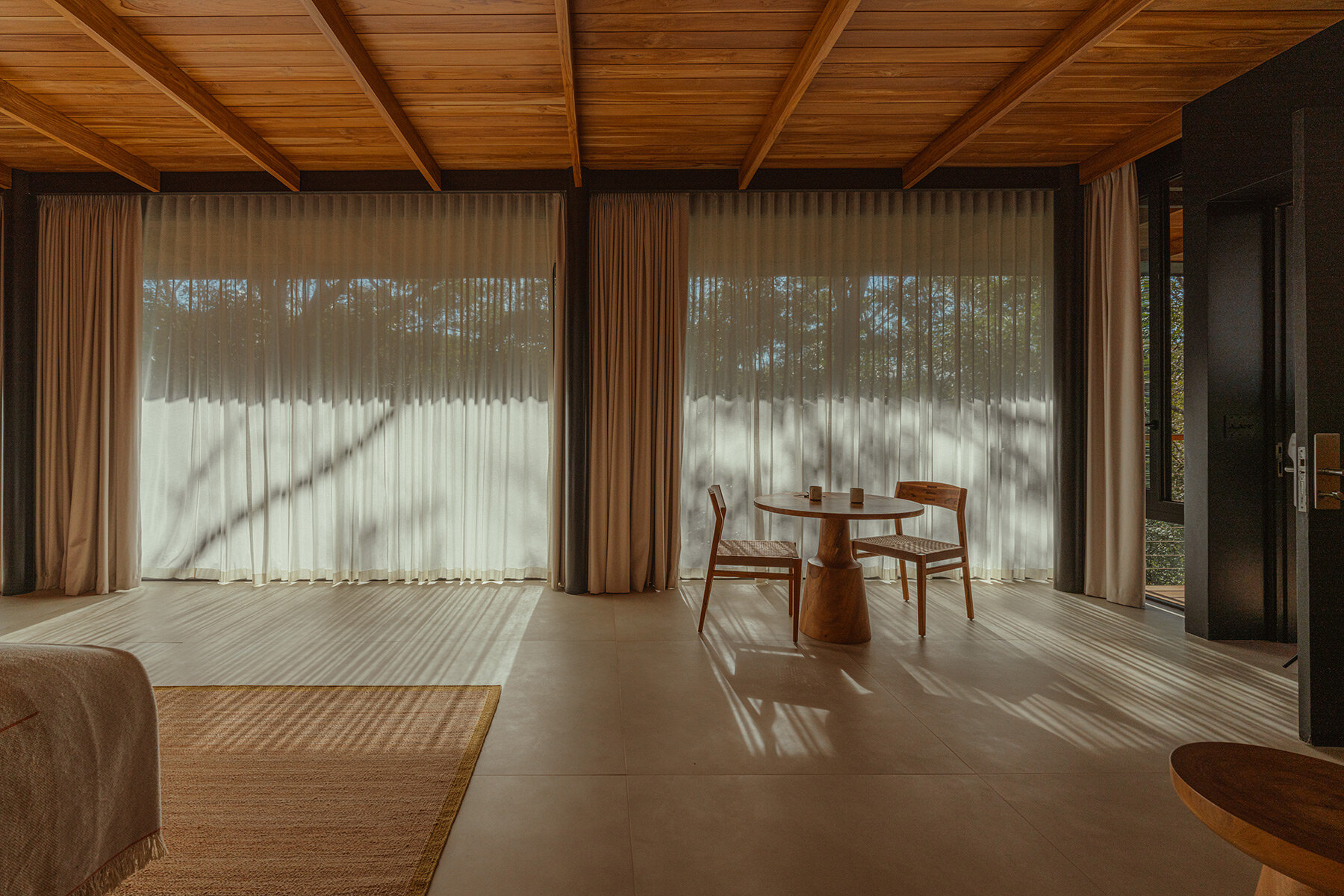 studio-saxe-rio-perdido-west-bungalows-costa-rica-designboom-06a