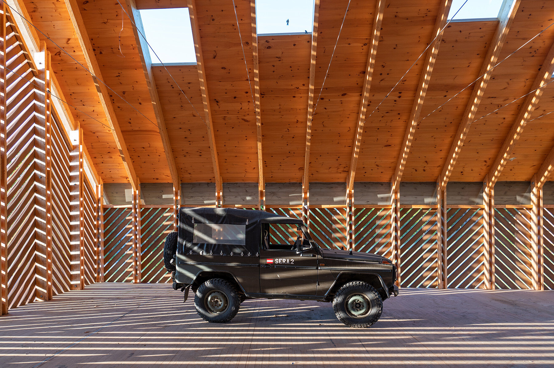sylvia-richards-lyme-barn-new-hampshire-designboom-08a