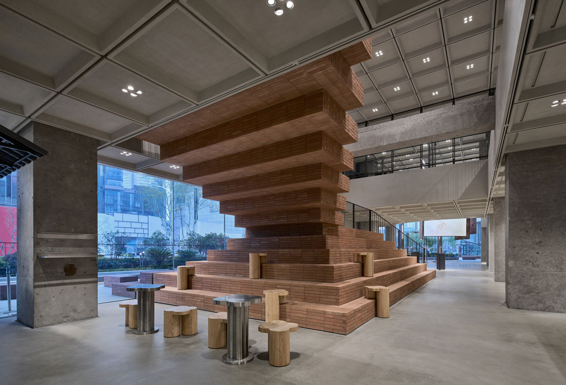 zara-nanjing-xinjiekou-china-flagship-store-aim-architecture-designboom-1800-12