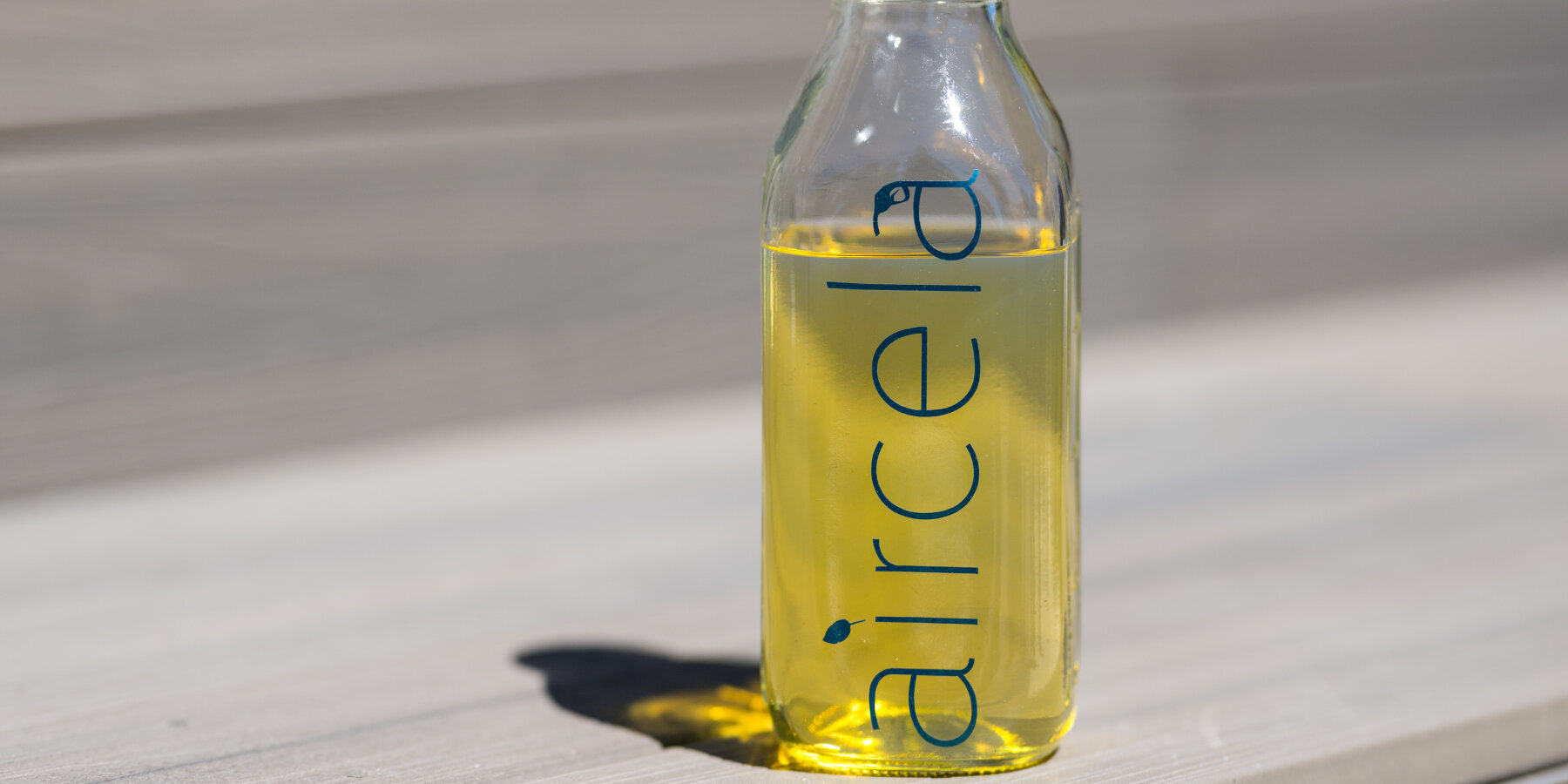 aircela-machines-convert-air-water-gasoline-designboom-ban