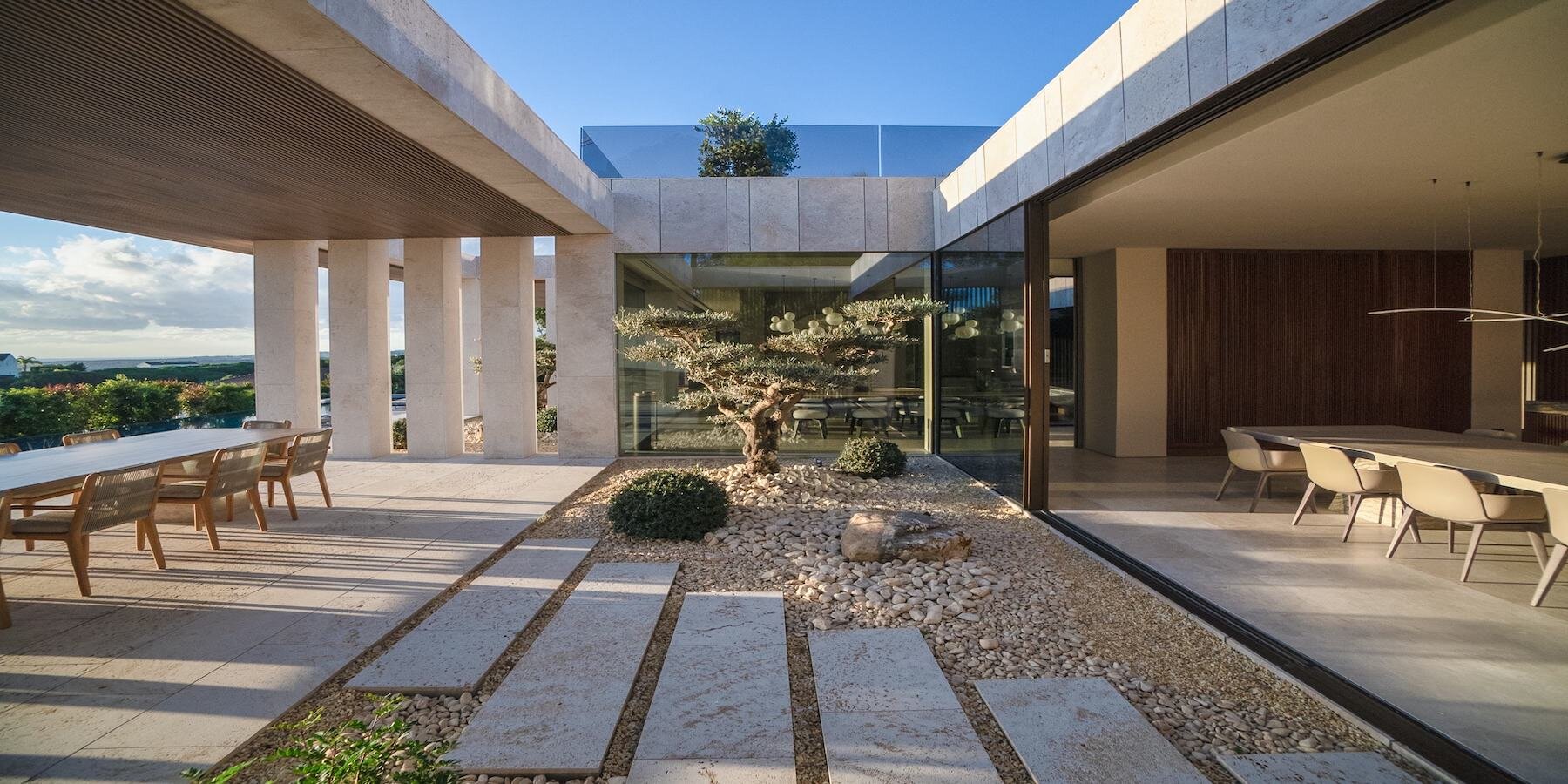 ark-architects-villa-tai-designboom-1800-3