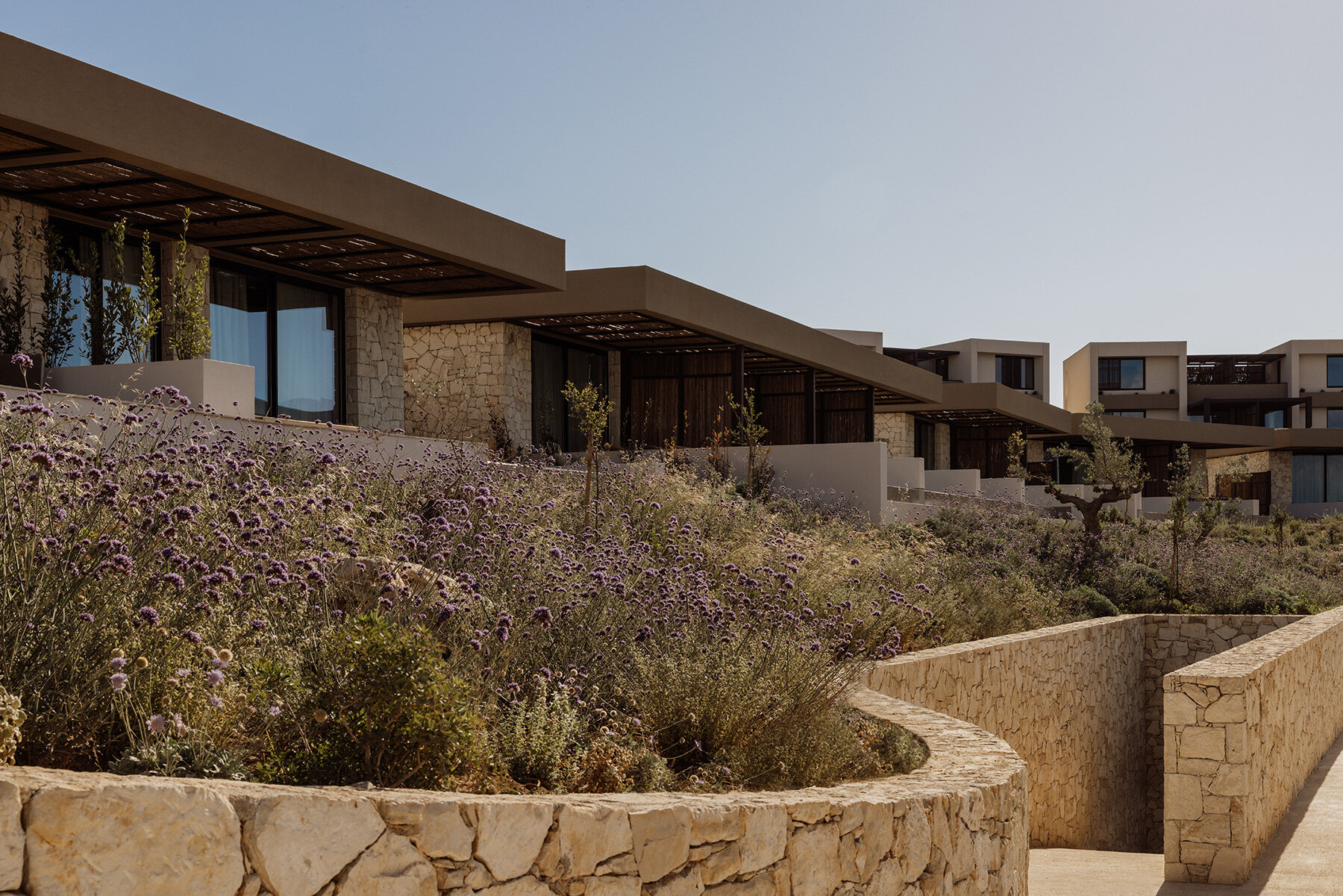 block722-jw-marriott-crete-resort-landscape-stone-site-designboom-large03
