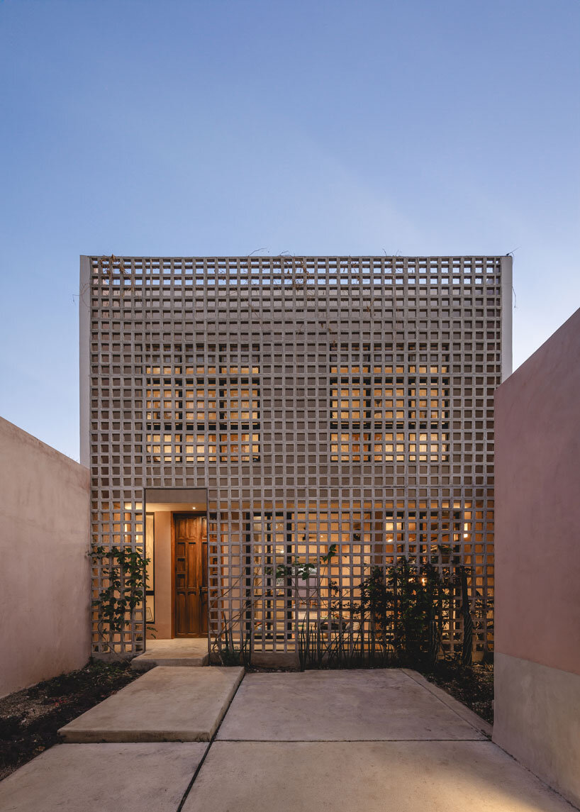 Kulit reticular mengandung volume merah rumah xcumpich talls mexican de arquitectura