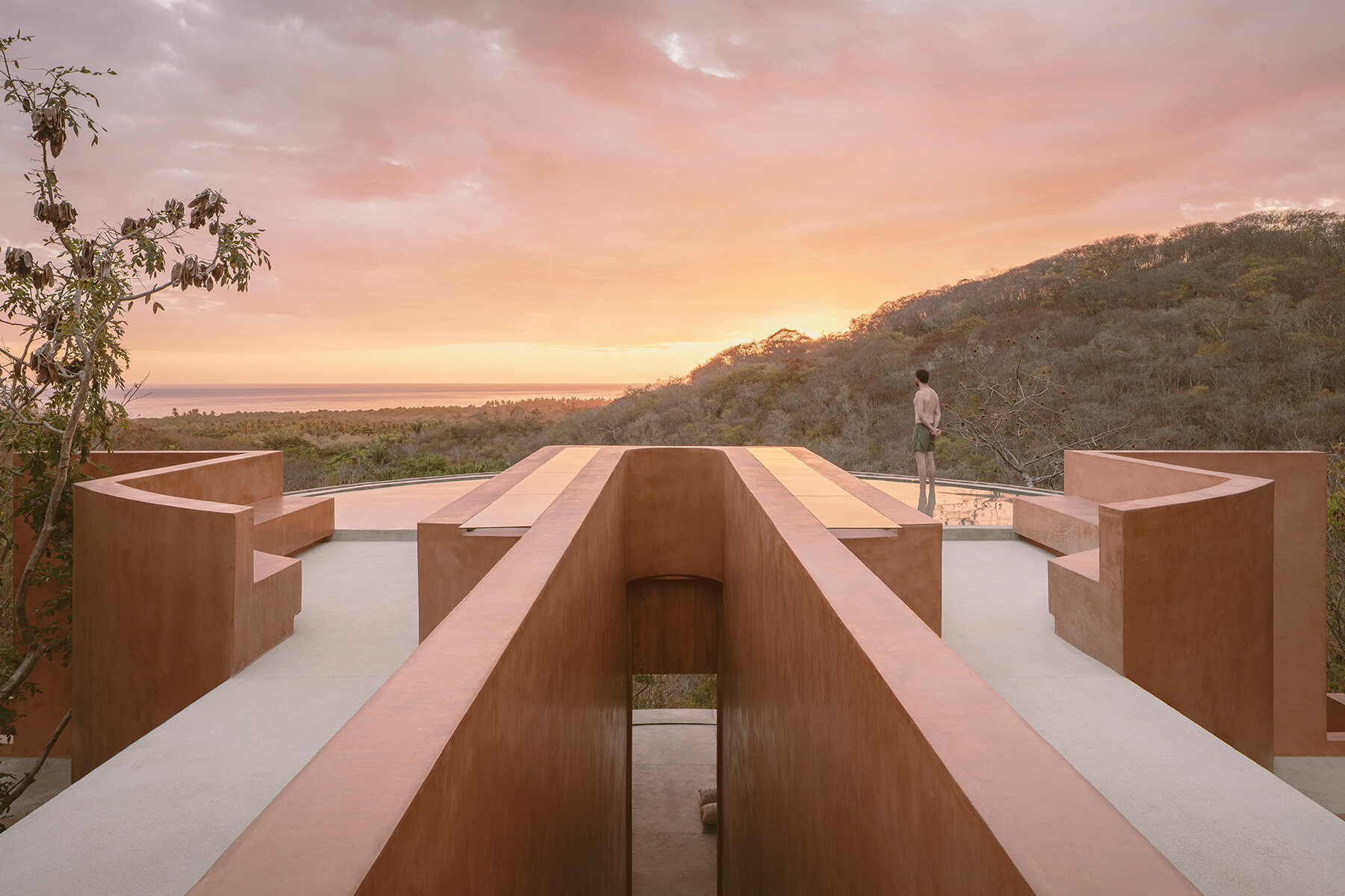 crab-shell-dwelling-espacio-18-steps-oaxacan-cliffs-mexico-designboom-full-width-01