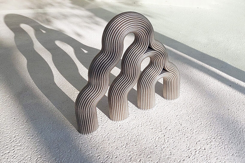 Wine holder or PET Memorial Altar? Ten gift ideas and gadget from the Designboom store