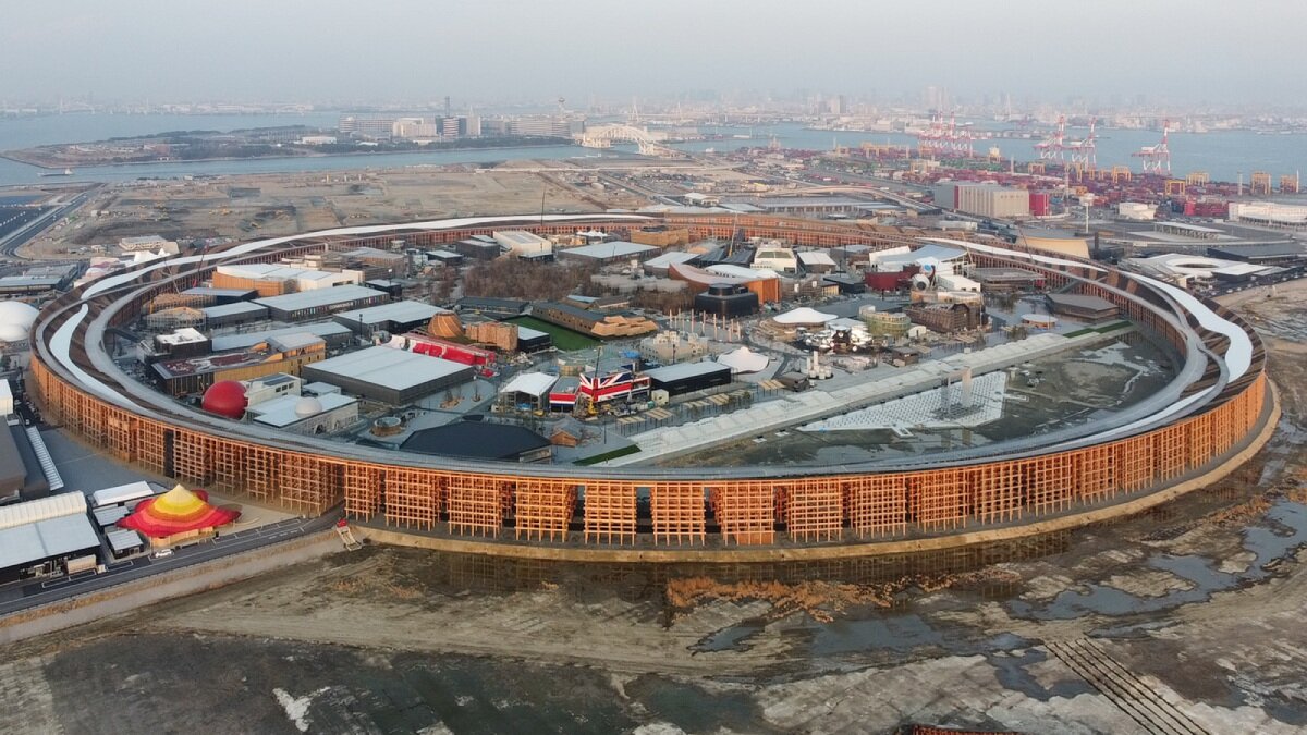 William Mulvihill menangkap material intisasi cincin besar Sou Fujimoto di Expo 2025 Osaka