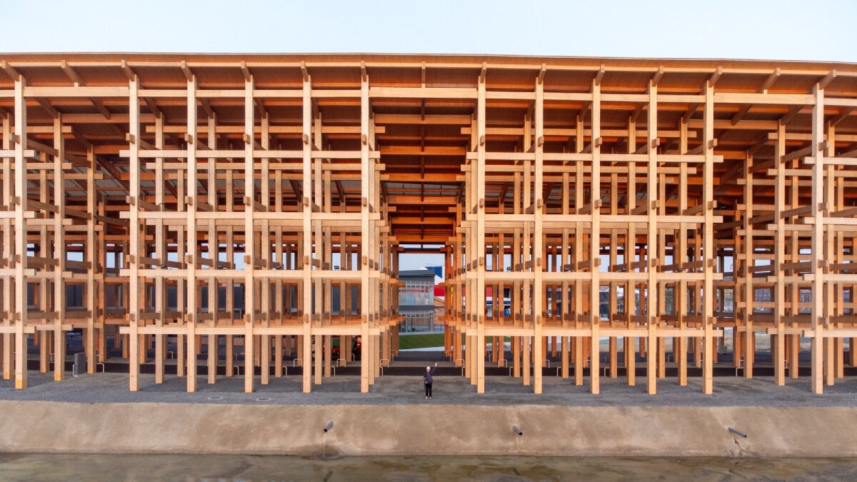 William Mulvihill menangkap material intisasi cincin besar Sou Fujimoto di Expo 2025 Osaka