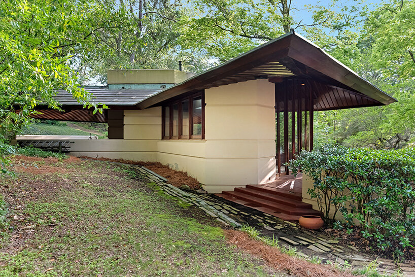 frank lloyd wright's 'fountainhead' residence, a rare usonian, hits the market in mississippi