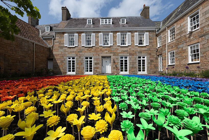 glowing meadow of 3D printed flowers by stuart semple takes over jersey zoo in the UK