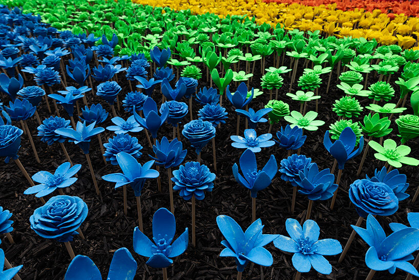 glowing meadow of 3D printed flowers by stuart semple takes over jersey zoo in the UK