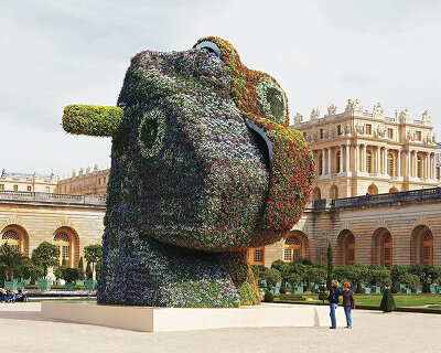 jeff koons' floral 'split-rocker' to bloom anew at LACMA's upcoming los angeles building