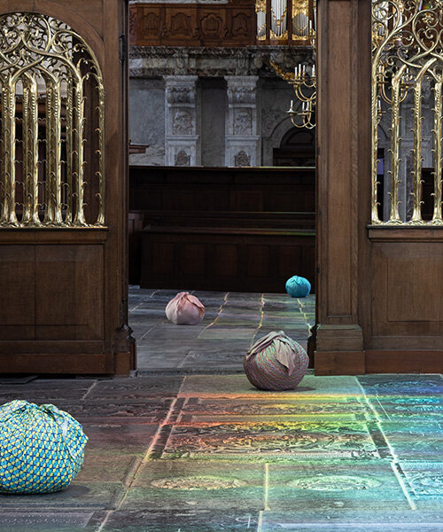 kimsooja celebrates amsterdam's diversity with ethereal installation in historic oude kerk