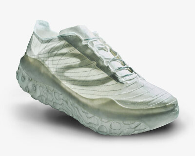 korvaa shoes come to life using mycelium, bacterial nanocellulose and biodegradable plastics