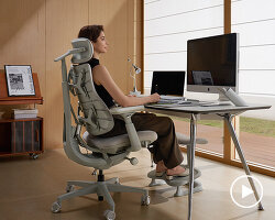 libernovo’s omni chair engineers motorized lumbar, adjustable armrests & massage function