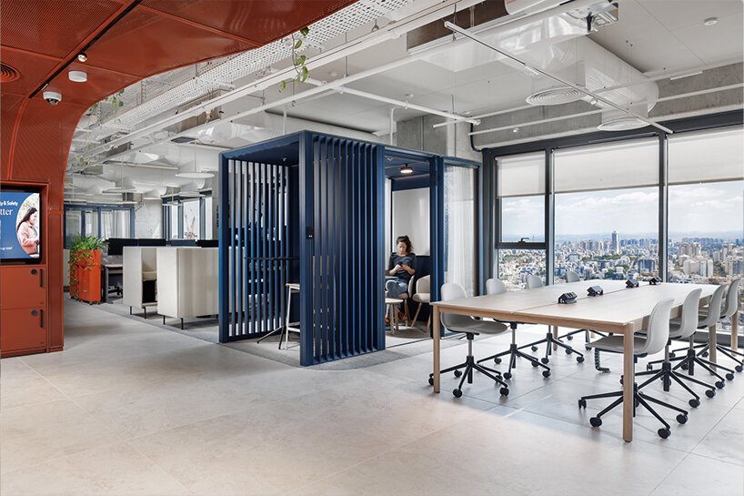 szymon rychlik details how mute pioneers smarter modular office designs