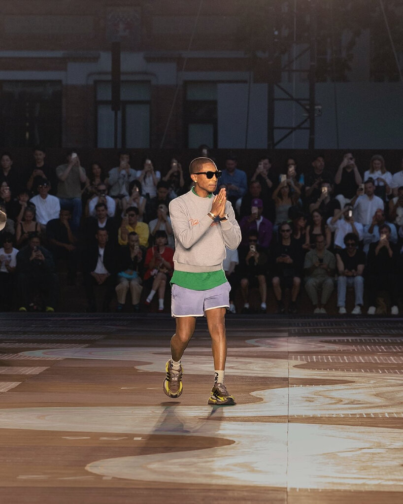 giant snakes and ladders board by bijoy jain backdrops louis vuitton's menswear show in paris