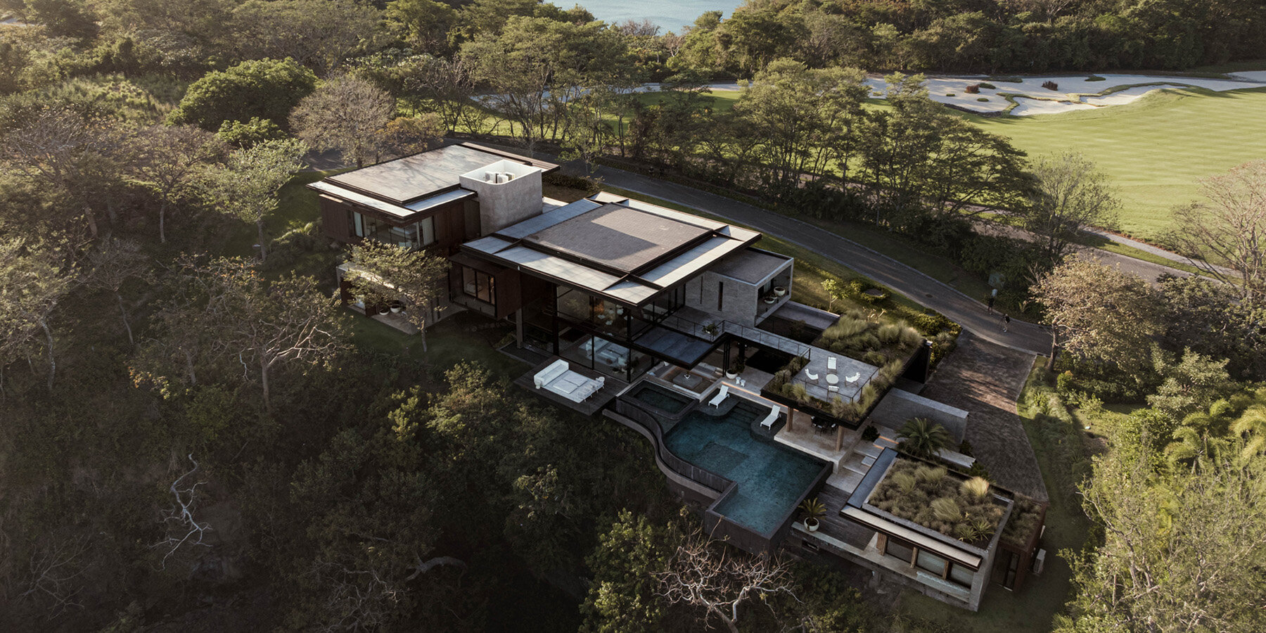 qbo3-arquitectos-casa-enoki-costa-rica-designboom-1800-1