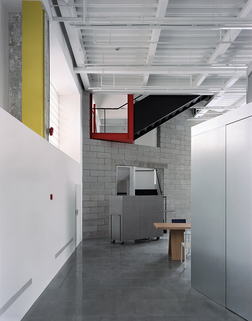 The bent inclined meeting room The Shanghai Office Revamp by Workshop Siyu