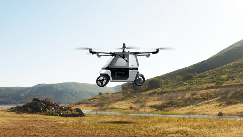 The vehicle can remain in the air about 20 minutes