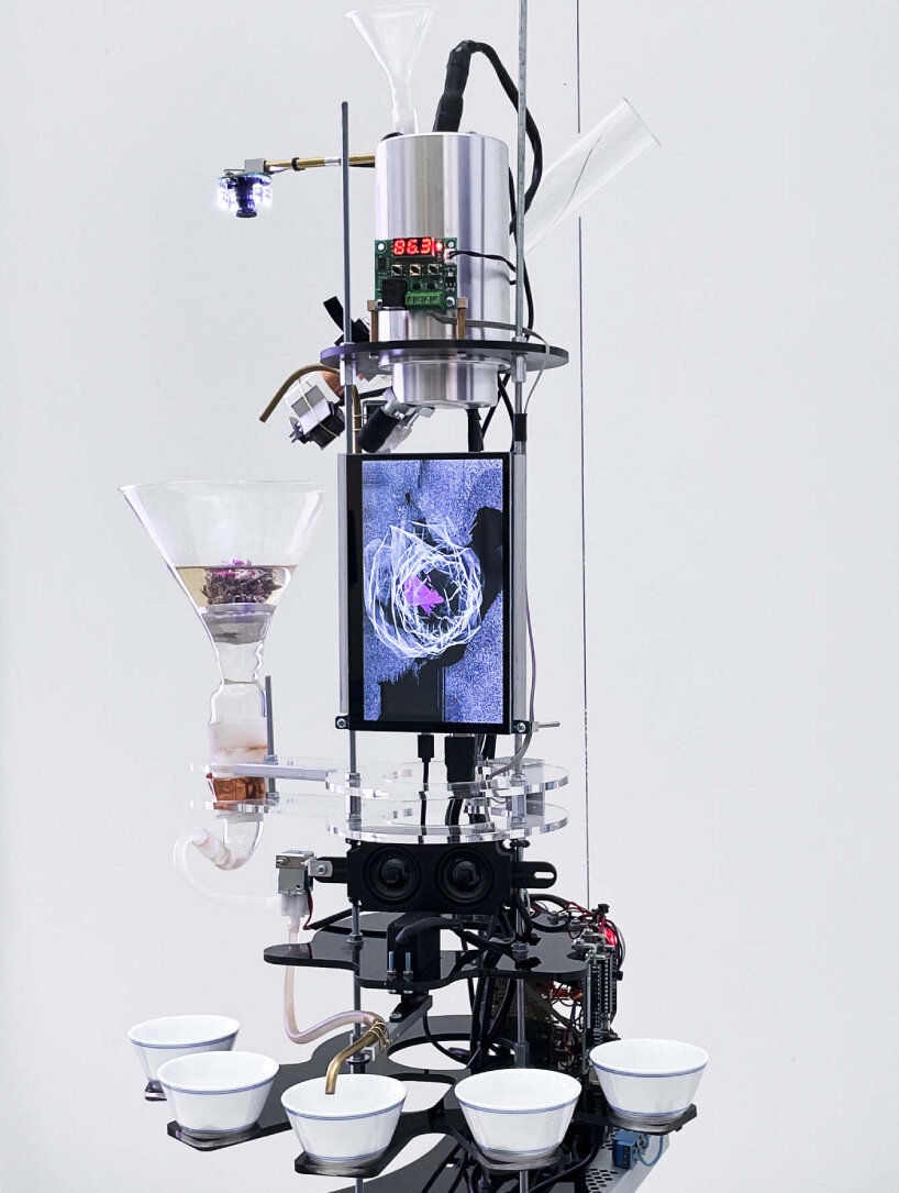 iPot is a device for performing a digital tea ceremony | image courtesy of ::vtol::