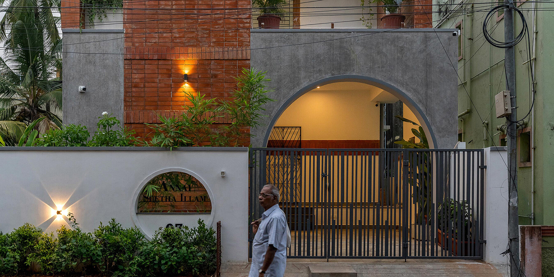 stepped-terraces-memory-generations-dlea-indian-residence-designboom-large01