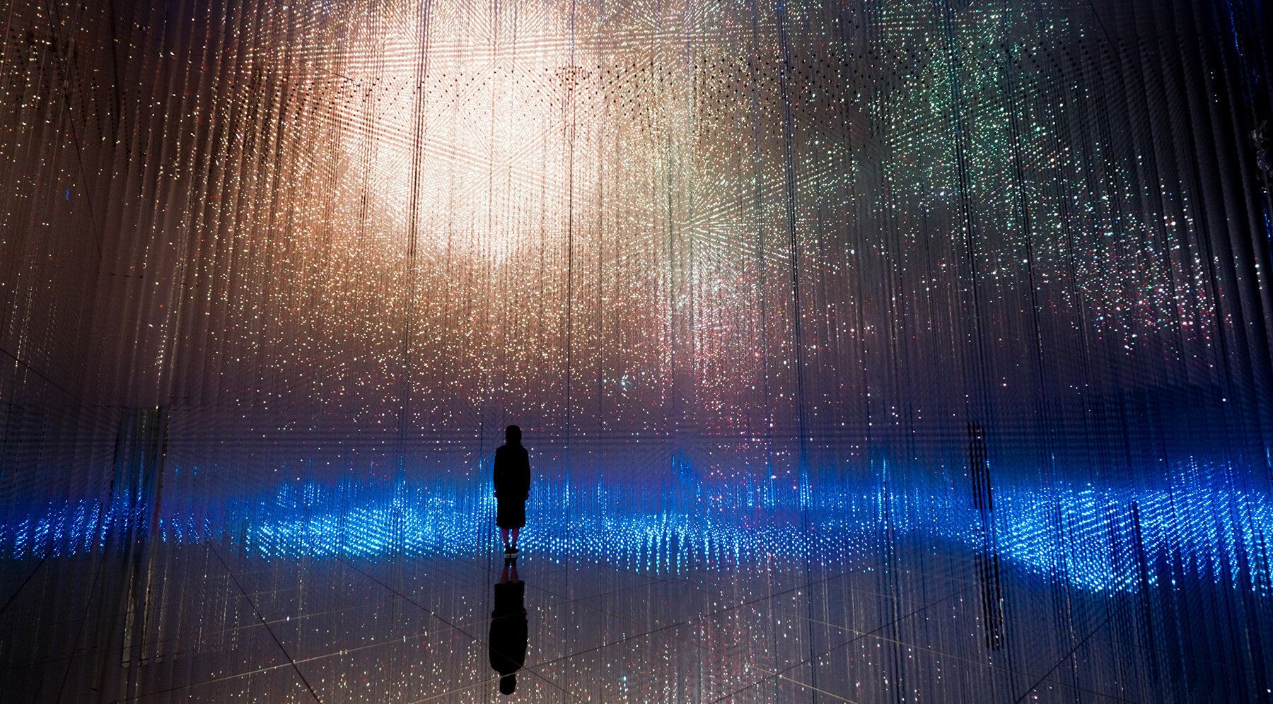ubs-digital-art-museum-2026-europe-largest-teamlab-show-hamburg-designboom-large02