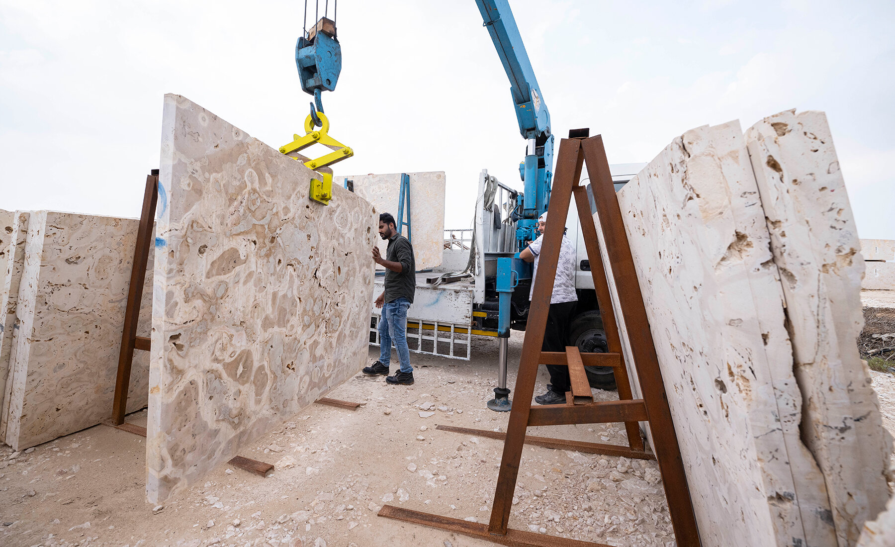 vcuarts-qatar-matter-diplopia-london-design-biennale-designboom-03-fullwidth