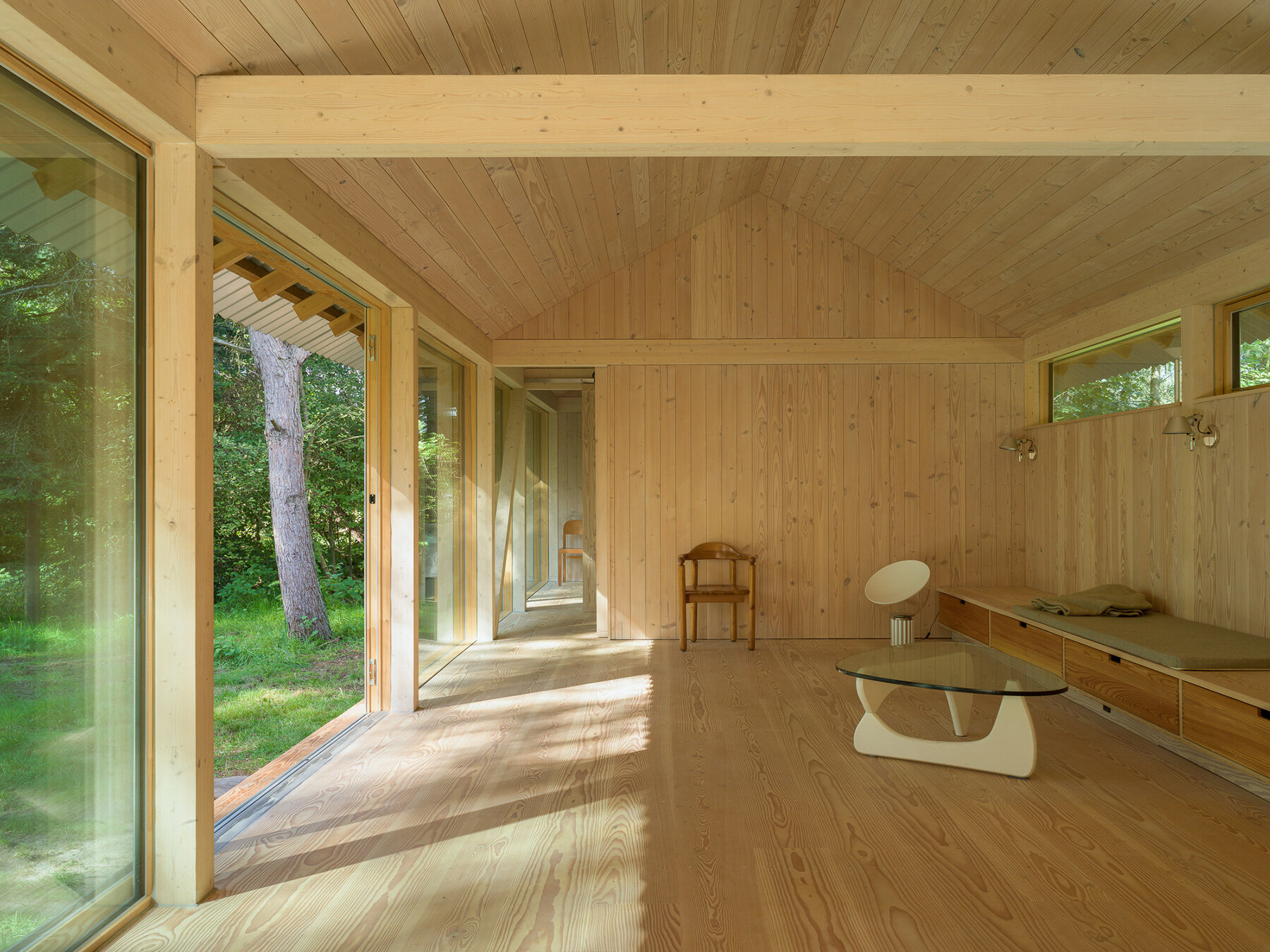 vollerup-house-hoyer-arkitektur-denmark-designboom-06a
