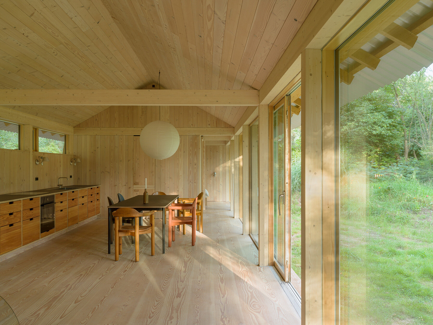 vollerup-house-hoyer-arkitektur-denmark-designboom-08a
