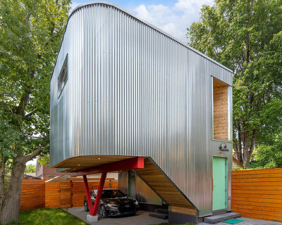 weiss A+U wraps tiny toronto 'pocket laneway house' with corrugated metal skin