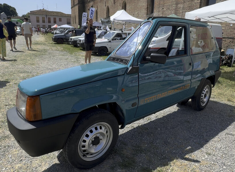 world’s narrowest fiat panda