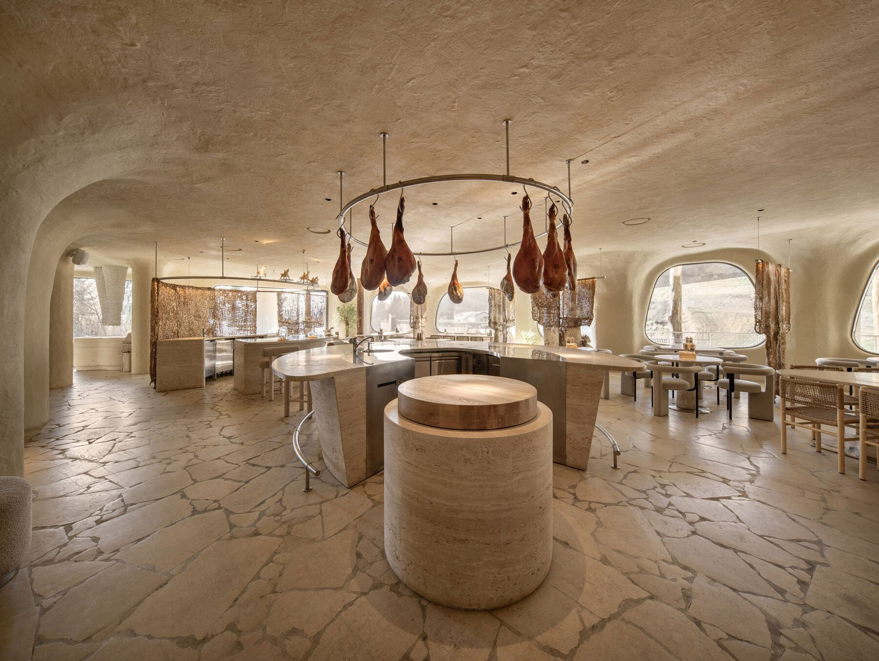 yod-group-dining-hall-grybova-hata-restaurant-ukraine-designboom-1800-3