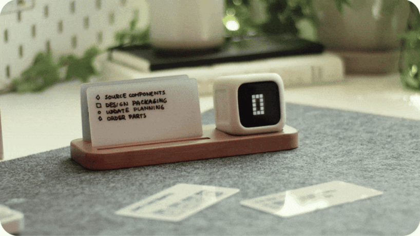with each turn, nyckle sijtsma's small ZONE timer helps you restore your focus