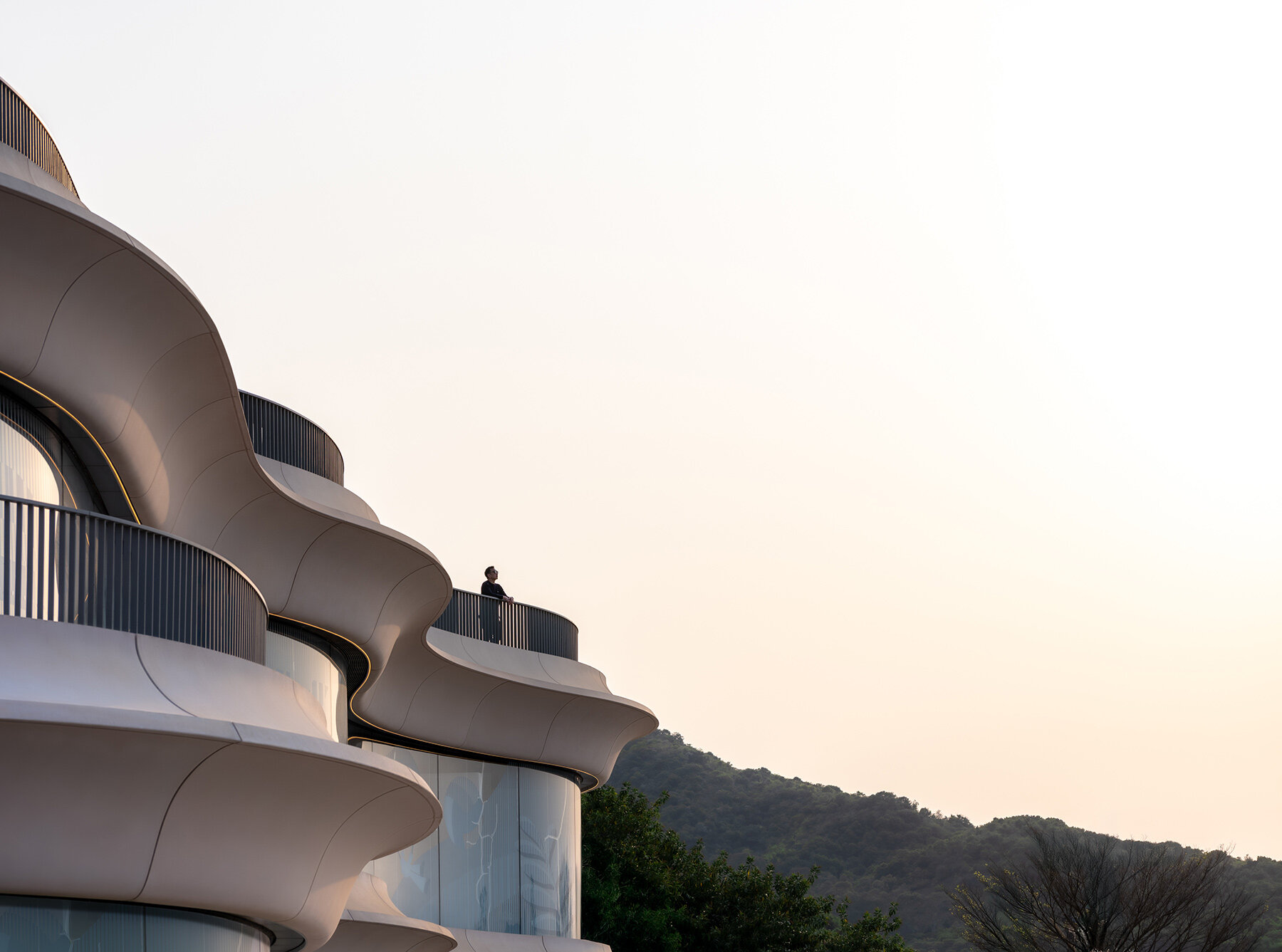 ZHA-GO-PARK-sai-sha-hong-kong-designboom-08a