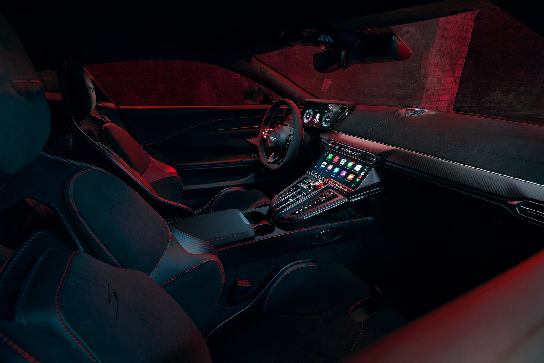 aston-martin-vantage-S-designboom-06a
