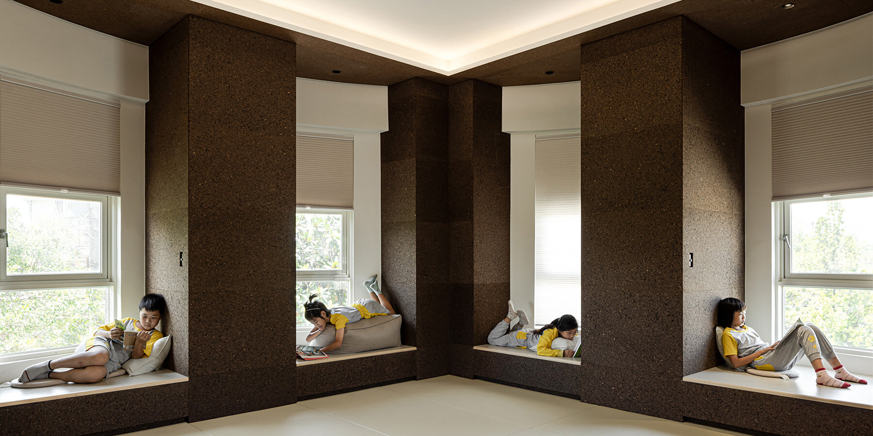 atelier-boter-circular-room-sunken-square-taiwanese-school-designboom-large01