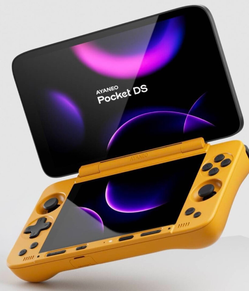 the top screen is seven inches in size, while the bottom one is five inches