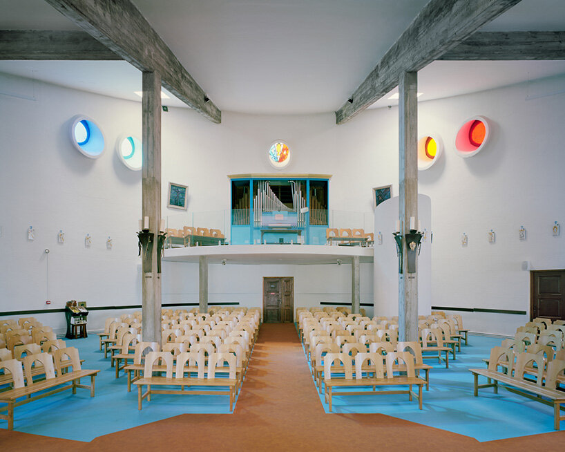 broyez and kronental capture french seaside resort as sci-fi mirage at dawn in 'la cité oasis'