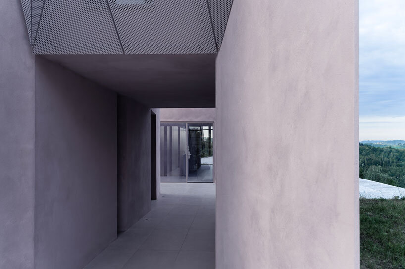 LDA.iMdA reinterprets rural tuscan house typology for geometric gabled villa