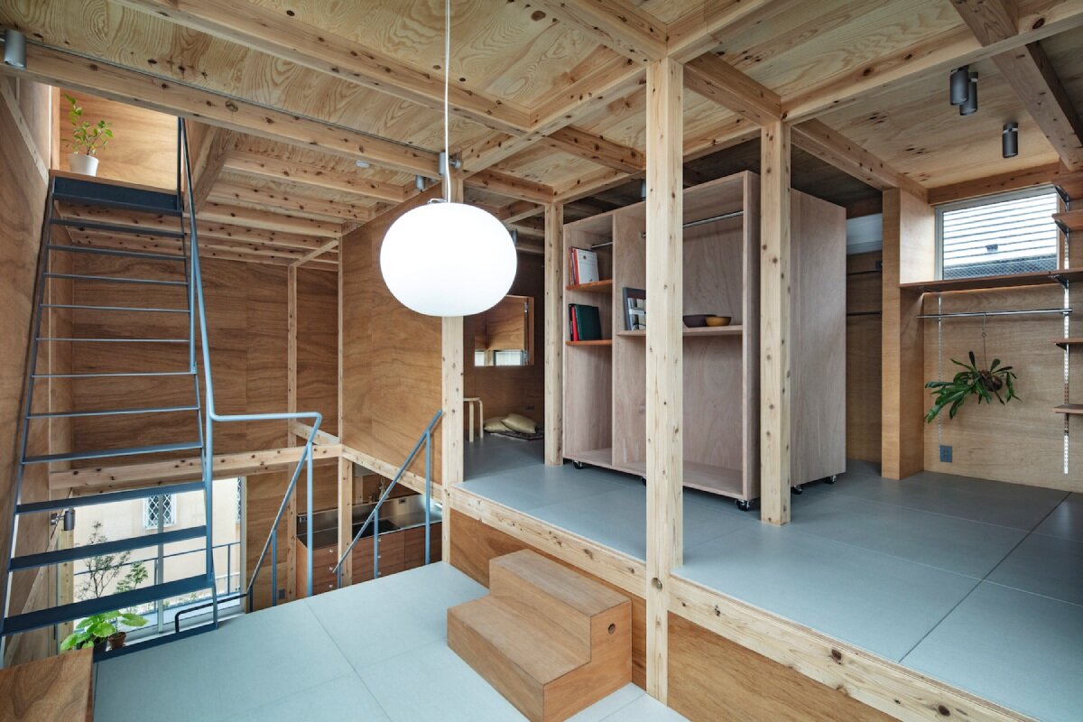 tamada & wakimoto's multigenerational home in japan unfolds in stepped levels 