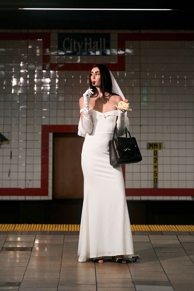 nik bentel's dinner bag sets impromptu tablescape for spontaneous meals on the go