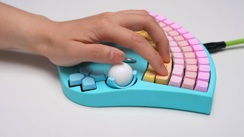 Keyboard Kipas Tangan