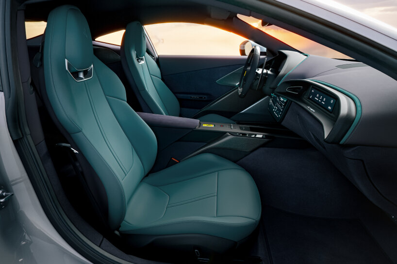 the car manufacturer uses a dual-cockpit design, so the driver and passenger each have their own space