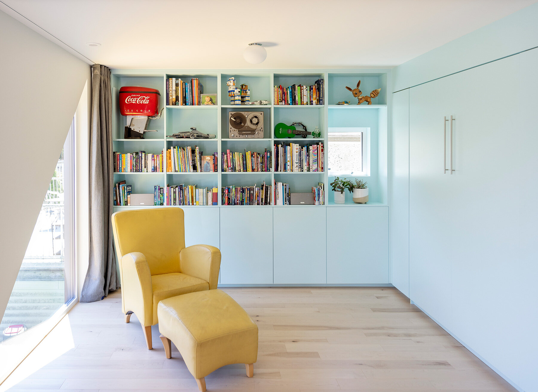 fluevog-house-ma-hg-vancouver-canada-designboom-06a